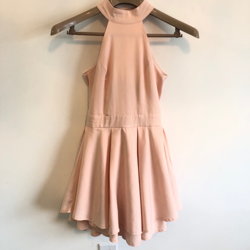 •MOVING SALE• Lulus Halter Dress